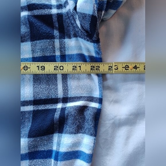NAUTICA Men's Button Up Flannel Shirt. Size XL. Long Sleeves. - Picture 5 of 7